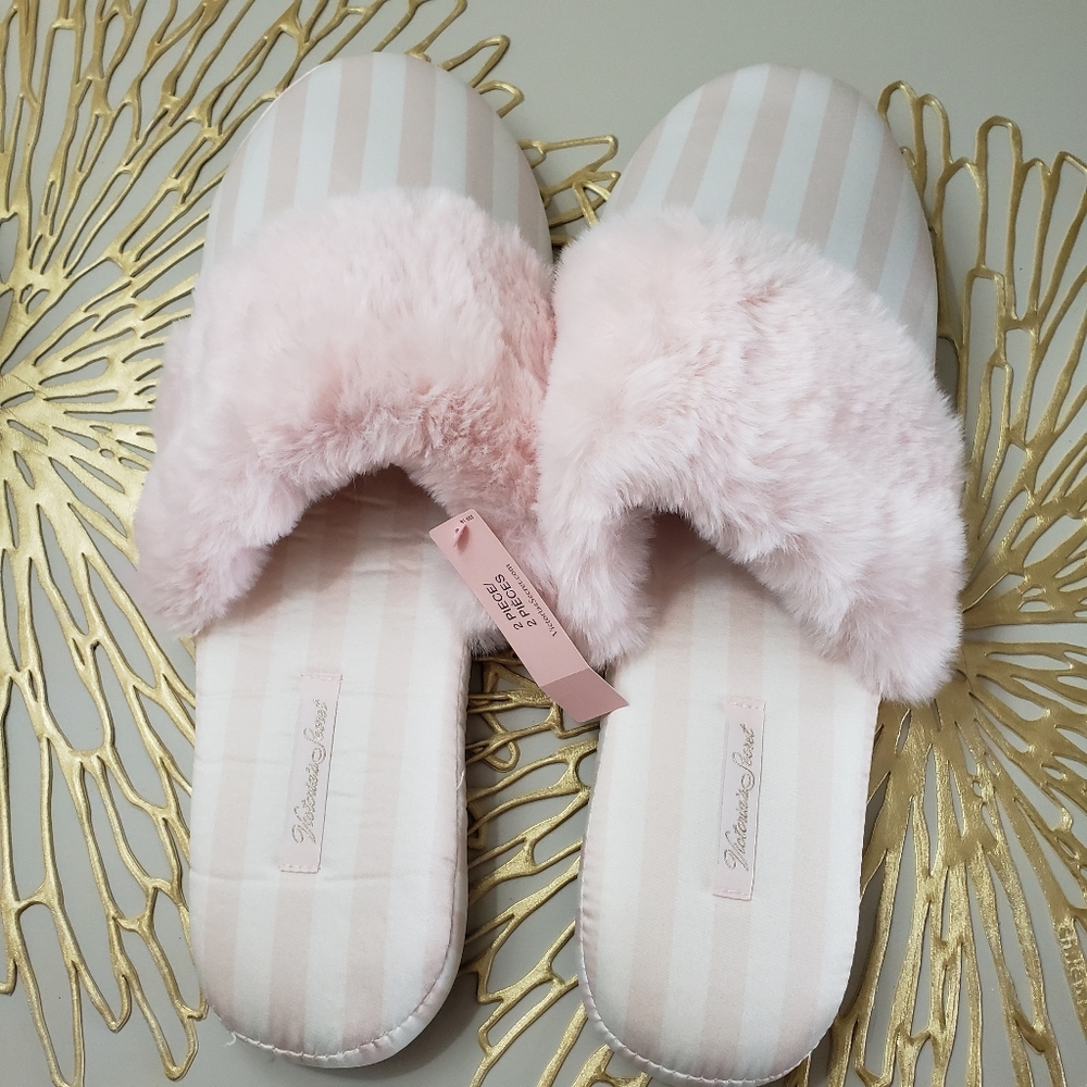 VICTORIA'S Secret Signature Pink Slipper S… - Picture 5 of 11
